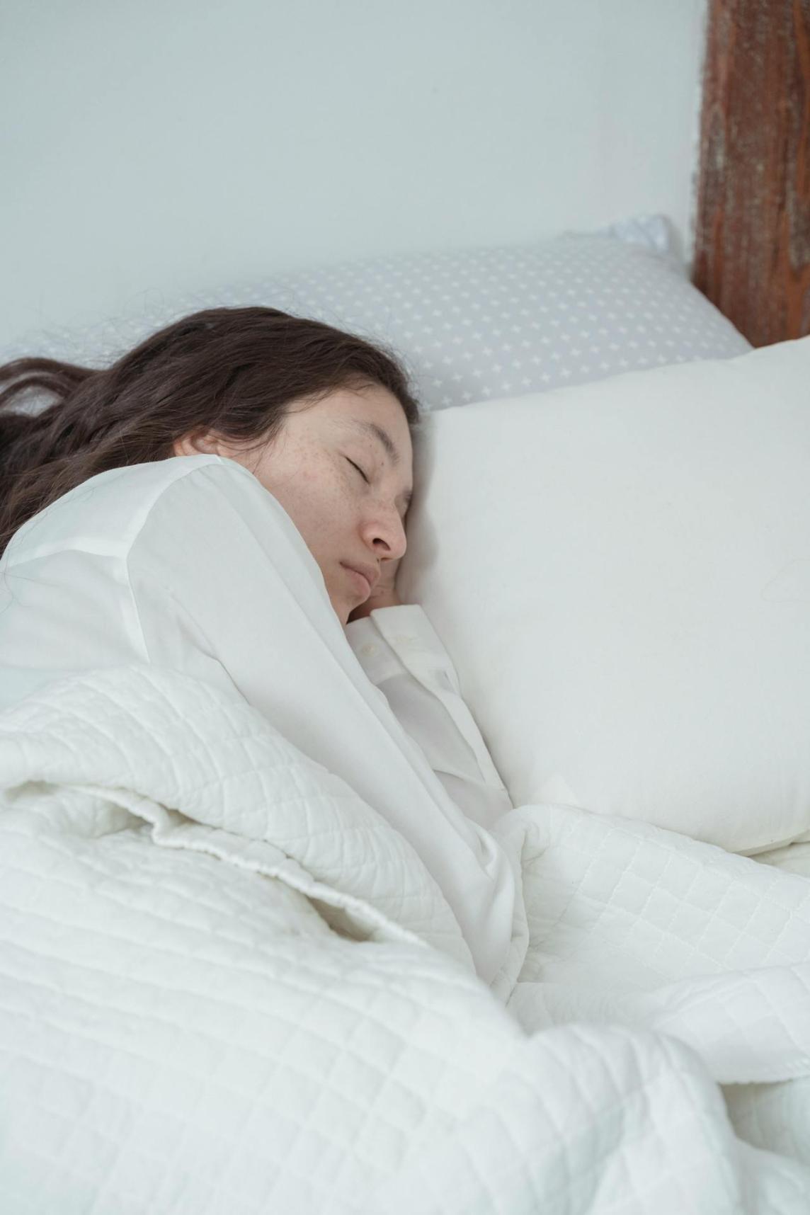 Synthetic Clusterfibre Standard Pillow